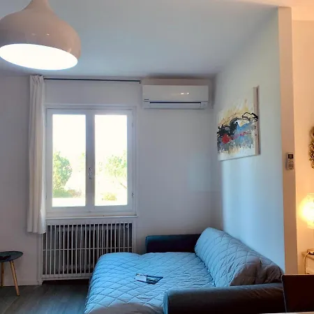 Marilyn Arpa * סירמיונה