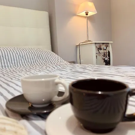 Marilyn Arpa * סירמיונה