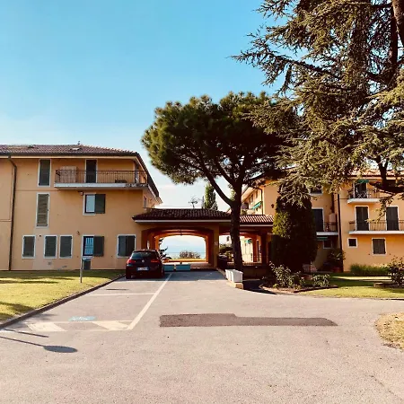 Marilyn Arpa Apartmán *