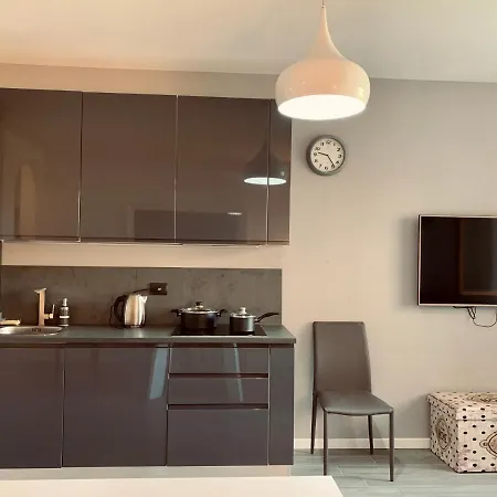 Marilyn Arpa * סירמיונה