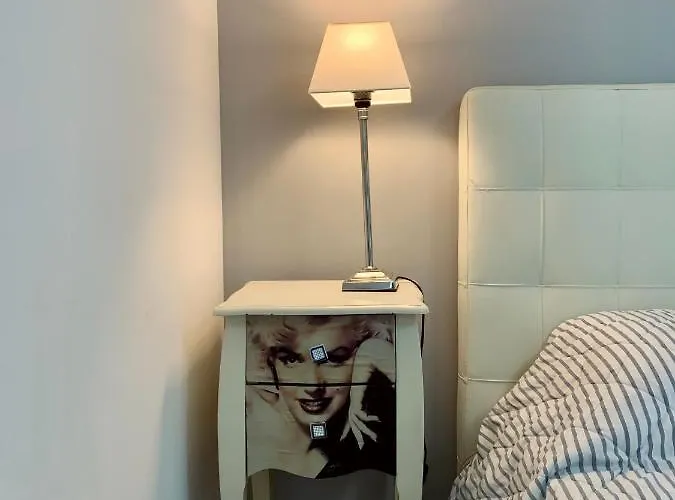 Marilyn Arpa Sirmione